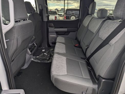 New 2026 Ford F250 XLT w/ XLT Premium Package image 9