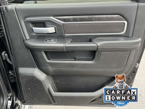 Used 2024 RAM 2500 Big Horn image 17