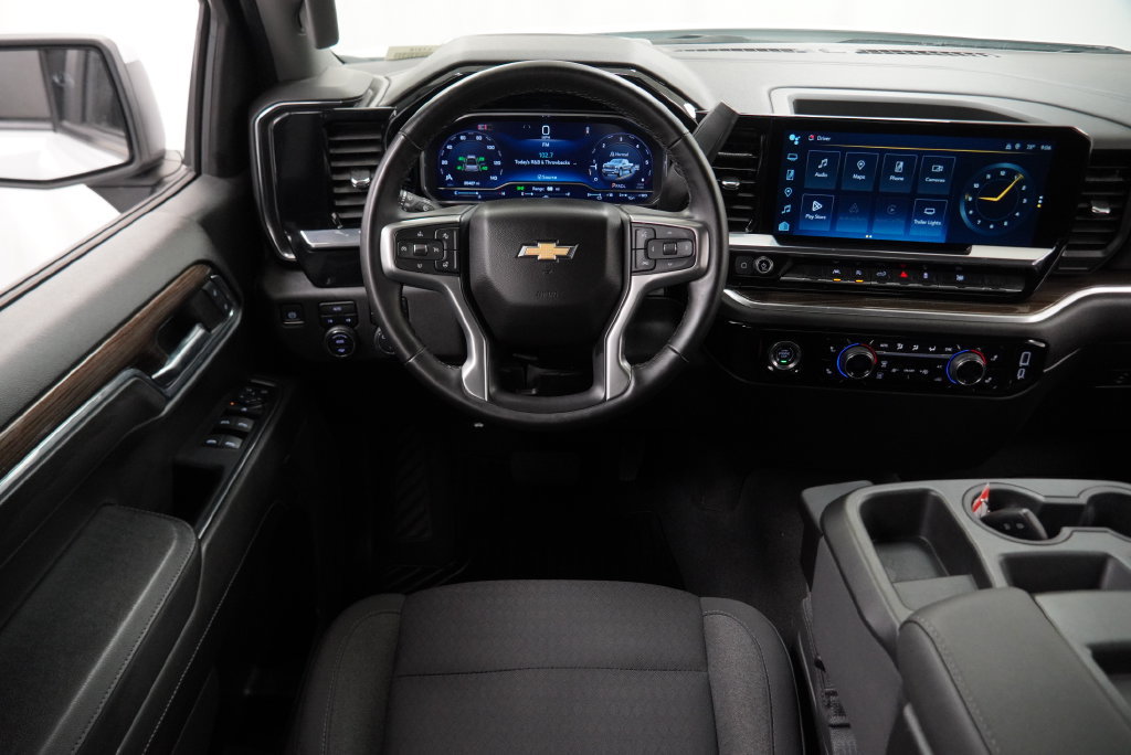 Used 2024 Chevrolet Silverado 1500 LT AWD/4WD image 20