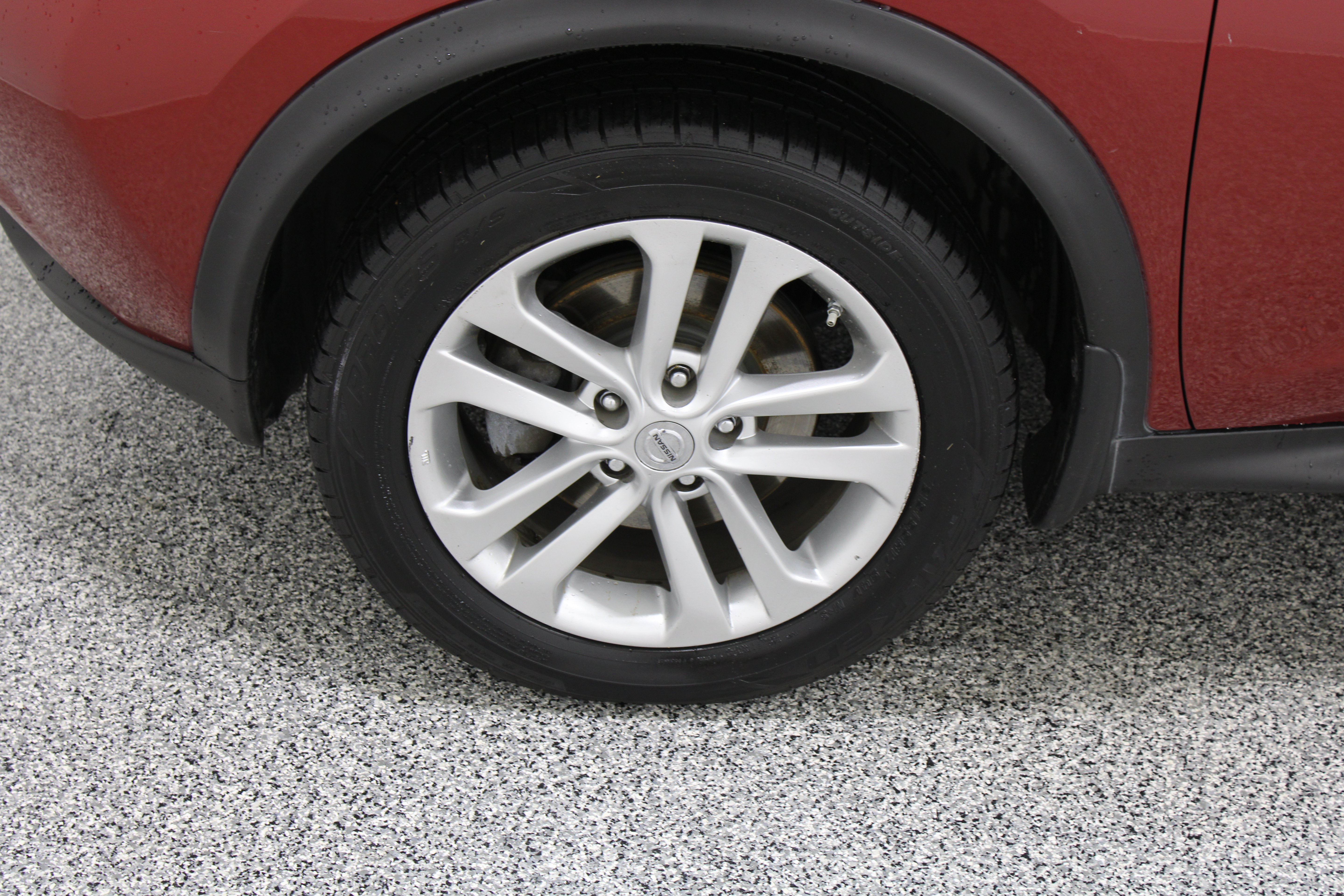Used 2016 Nissan Juke SL FWD image 11