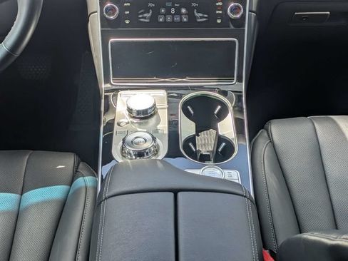 Used 2025 Genesis GV80 2.5T Standard AWD/4WD image 20