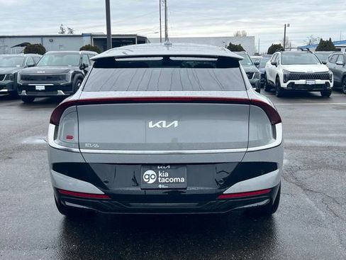 New 2025 Kia EV6 Wind AWD/4WD image 10