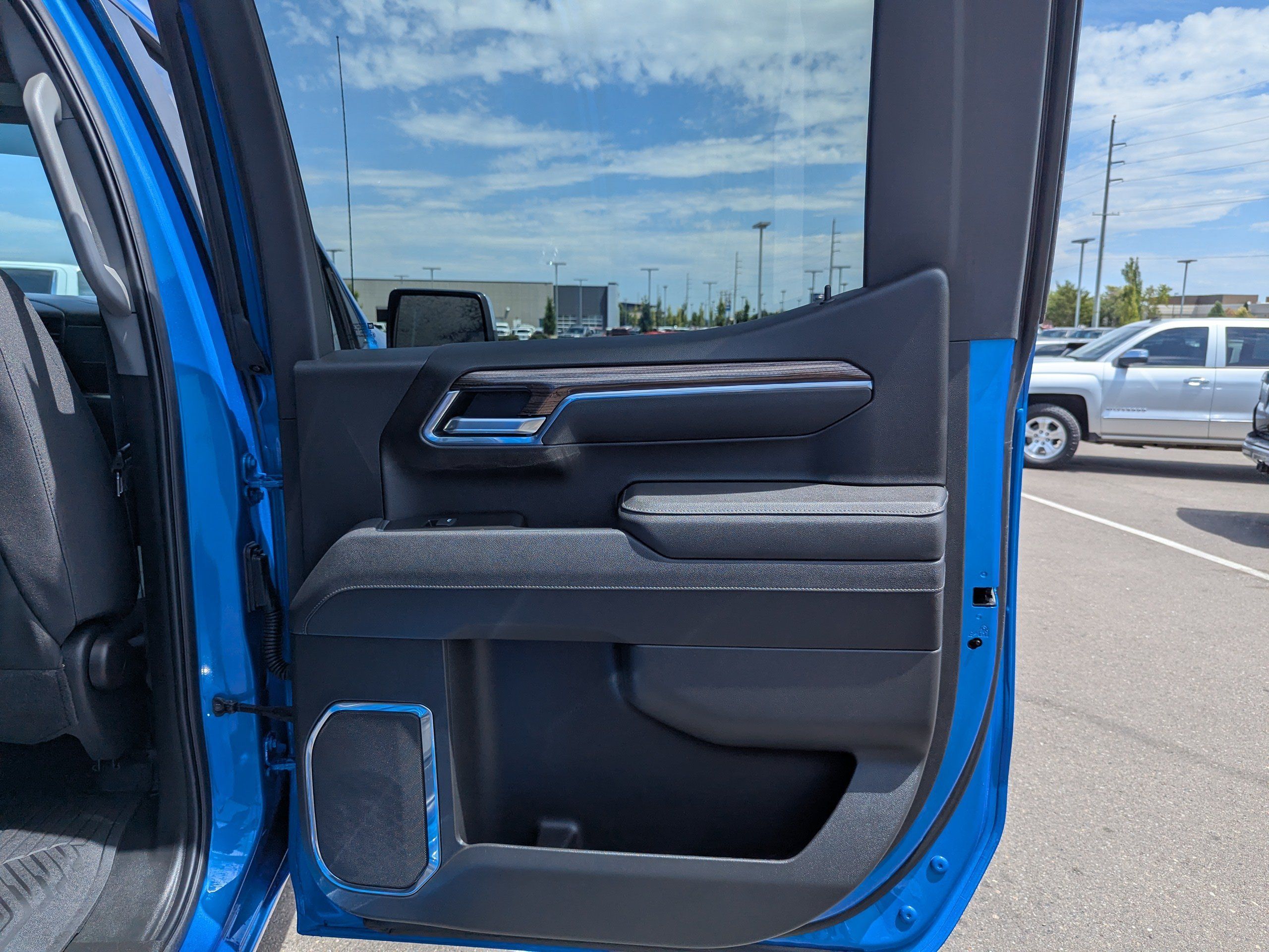 Used 2026 Chevrolet Silverado 1500 LT AWD/4WD image 40
