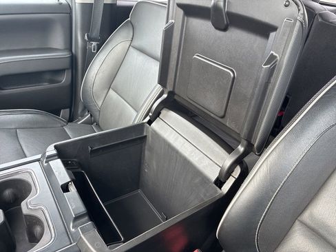 Used 2018 Chevrolet Silverado 2500 High Country image 33