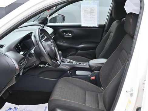 Used 2023 Honda HR-V Sport image 16