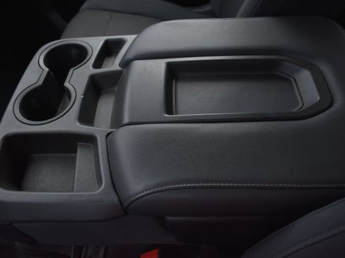 Used 2019 Chevrolet Silverado 1500 Custom Trail Boss w/ Custom Convenience Package AWD/4WD image 27