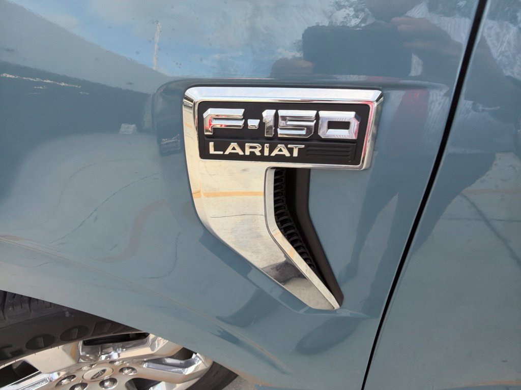 Used 2023 Ford F150 Lariat RWD image 2