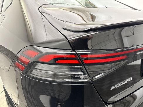 Used 2024 Honda Accord Sport image 19