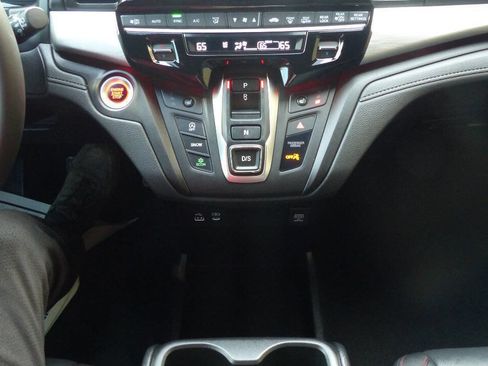 Used 2026 Honda Odyssey Sport-L image 32