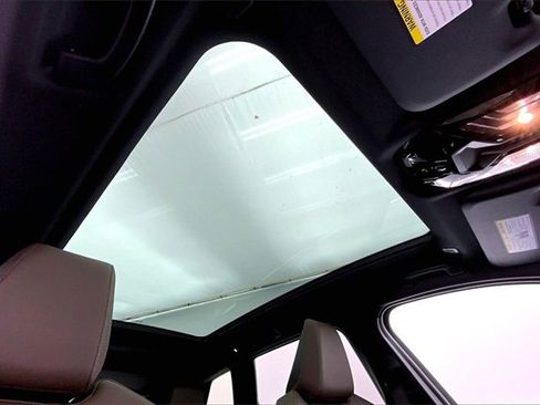 Used 2025 BMW X3 xDrive30i w/ Premium Package image 22