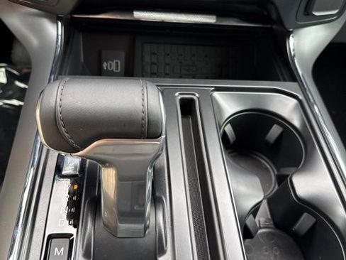 New 2025 Ford F150 Lariat w/ Equipment Group 502A High image 30