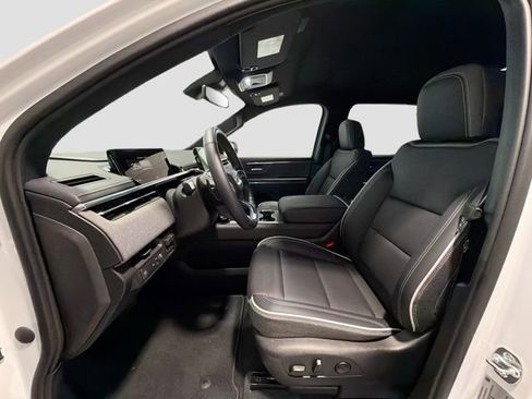 New 2026 GMC Sierra EV Elevation image 18