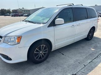 Used 2017 Dodge Grand Caravan SXT FWD video 1