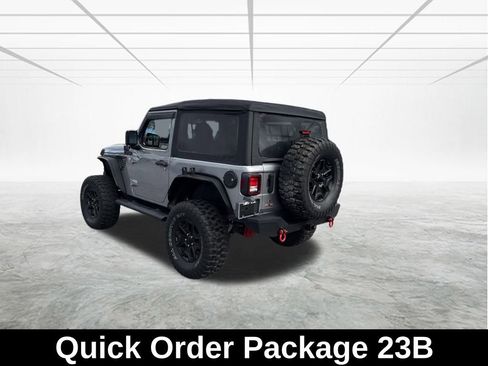 Used 2021 Jeep Wrangler Sport image 7