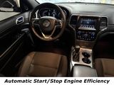 Used 2018 Jeep Grand Cherokee Laredo image 4