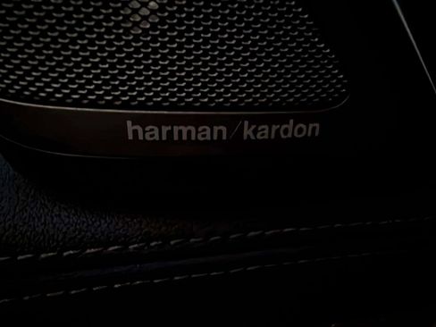 Used 2016 BMW 740i image 37