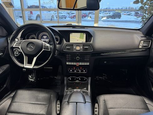 Used 2017 Mercedes-Benz E 400 4MATIC Coupe image 23