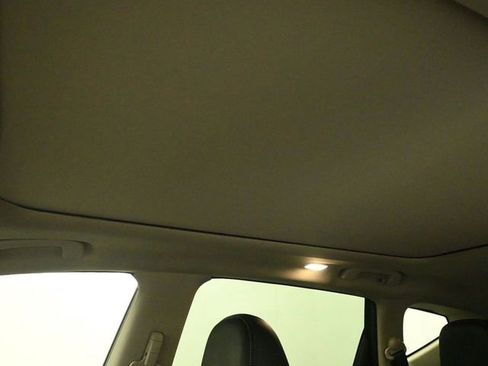 Used 2021 Nissan Murano Platinum w/ Cargo Package image 22