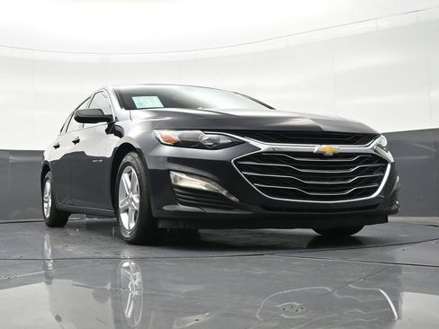 Used 2022 Chevrolet Malibu LS image 29