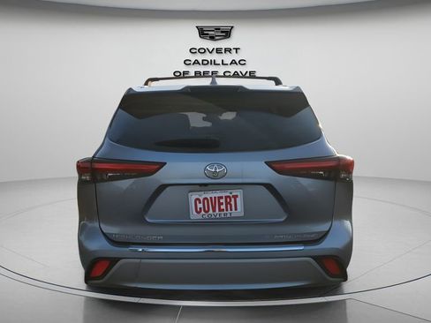 Used 2020 Toyota Highlander Platinum image 8