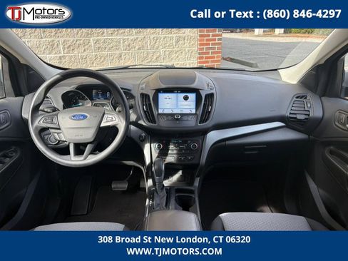 Used 2019 Ford Escape SE image 15
