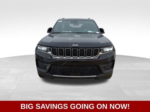 New 2026 Jeep Grand Cherokee Laredo X AWD/4WD image 12