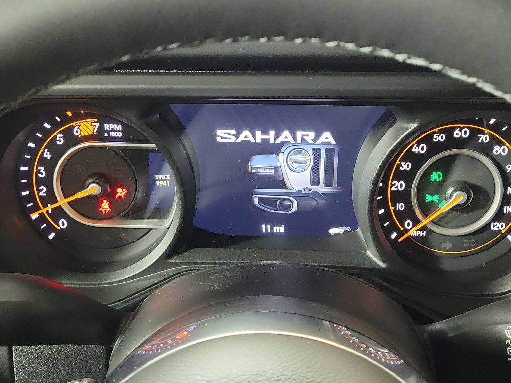 New 2027 Jeep Wrangler Unlimited Sahara AWD/4WD image 17