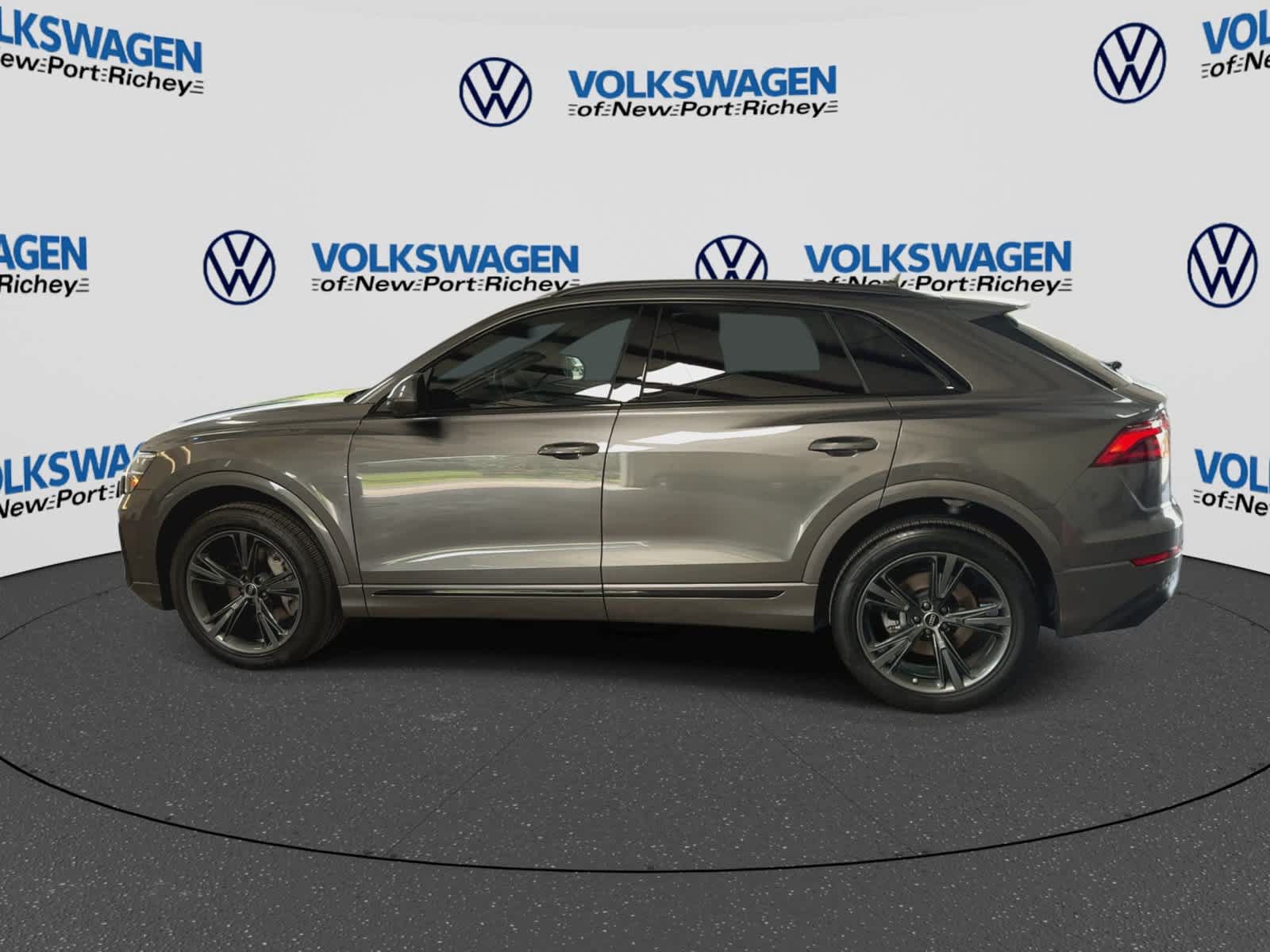 Used 2026 Audi Q8 Premium AWD/4WD image 5