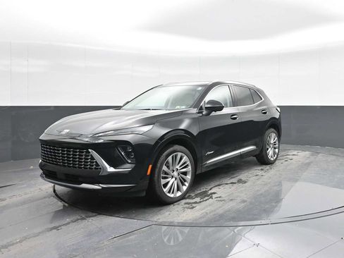 New 2025 Buick Envision Avenir image 5