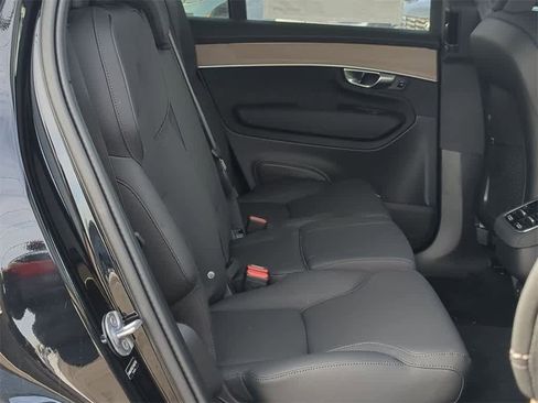 New 2026 Volvo XC90 B6 Plus w/ Protection Package Premier image 19
