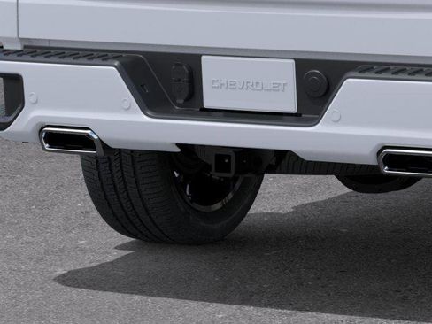 New 2026 Chevrolet Silverado 1500 High Country w/ High Country Premium Package AWD/4WD image 14