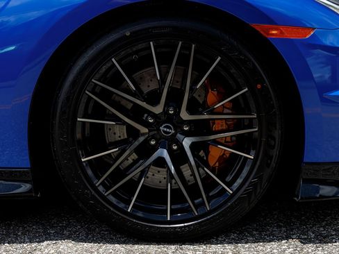 Used 2024 Nissan GT-R AWD/4WD image 17