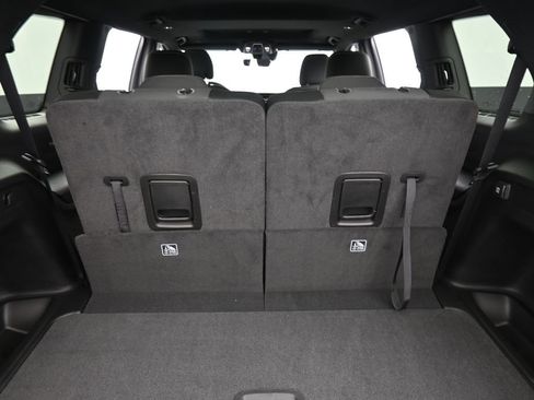 New 2026 Jeep Grand Cherokee L Laredo image 15