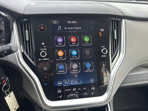 Used 2021 Subaru Outback Premium image 32