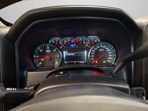 Used 2017 GMC Sierra 1500 SLE w/ SLE Value Package image 21