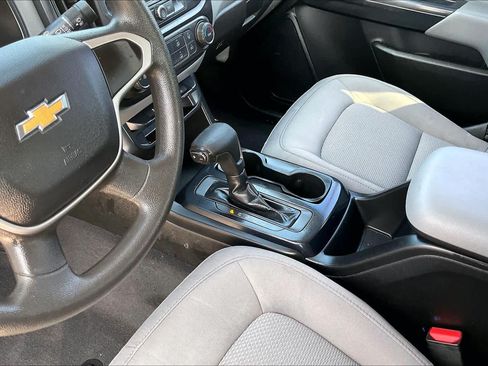 Used 2021 Chevrolet Colorado W/T w/ WT Convenience Package RWD image 16