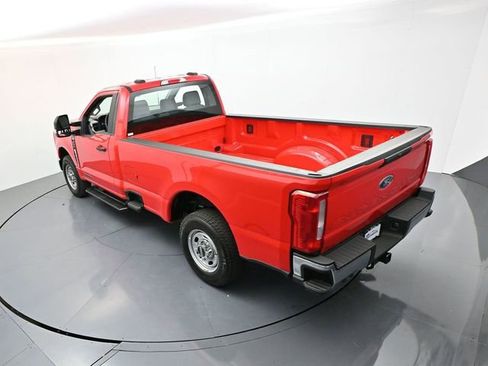 New 2026 Ford F250 XL w/ XL Chrome Package RWD image 21