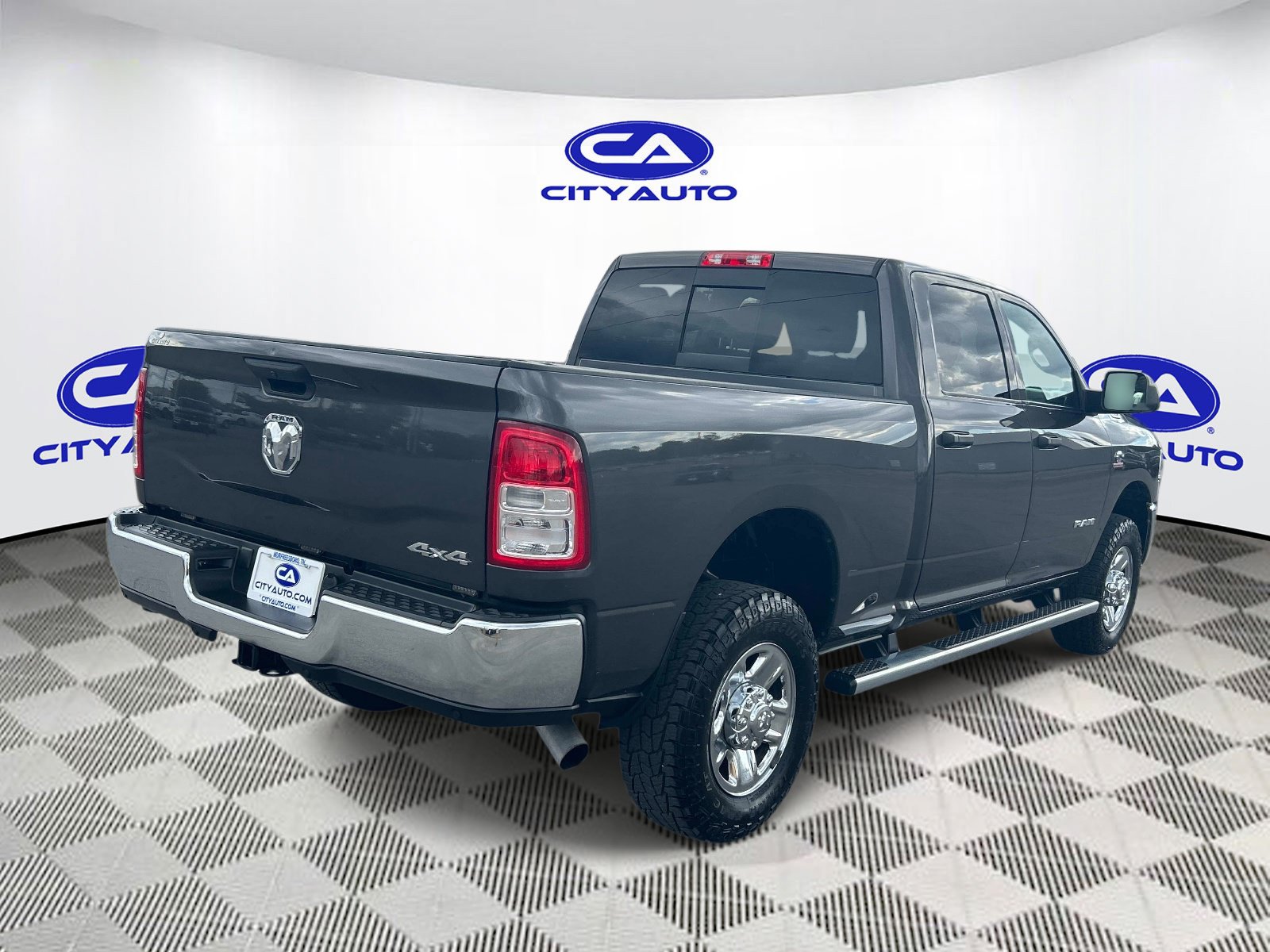 Used 2022 RAM 2500 Tradesman AWD/4WD image 3