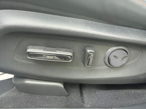 Used 2024 Honda CR-V Sport Touring image 10