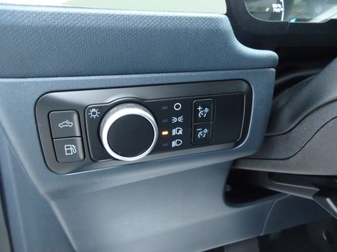 Used 2024 Ford Maverick XLT image 16