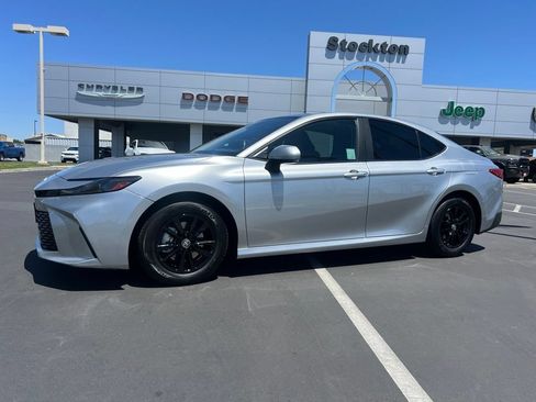 Used 2025 Toyota Camry LE FWD image 1