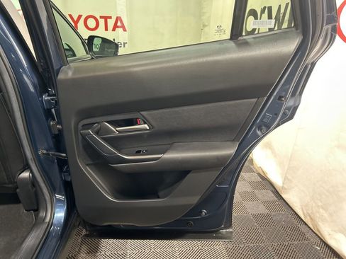 Used 2025 MAZDA CX-50 AWD 2.5 S w/ Premium Package image 12