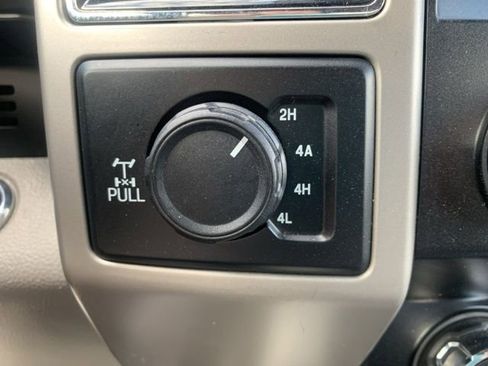 Used 2019 Ford F150 Lariat w/ FX4 Off-Road Package image 19