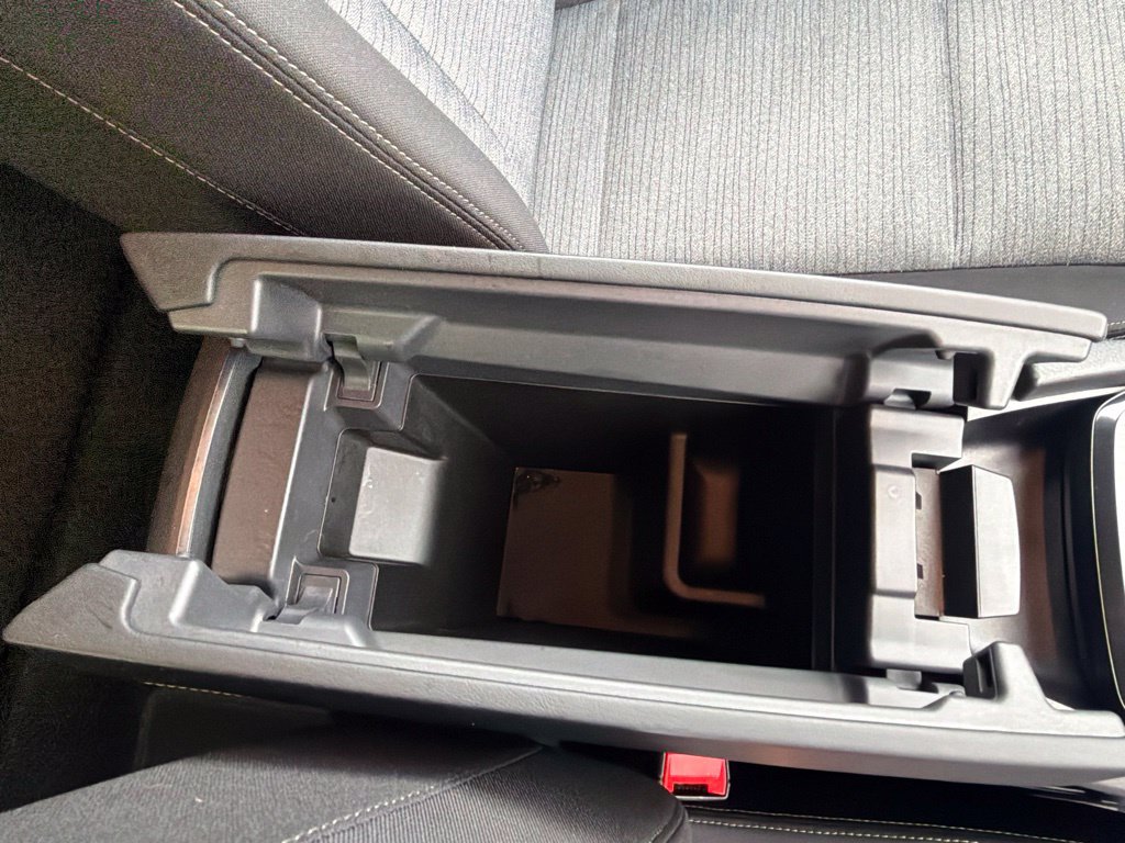 Used 2023 Nissan Rogue SV AWD/4WD image 46