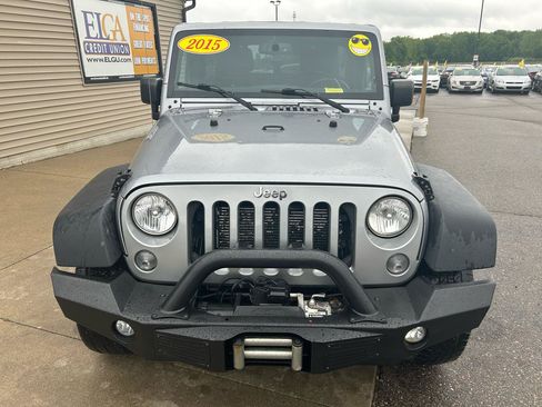 Used 2015 Jeep Wrangler Unlimited Sport AWD/4WD image 2