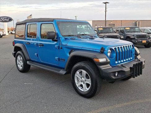 Certified 2022 Jeep Wrangler Unlimited Sport image 3