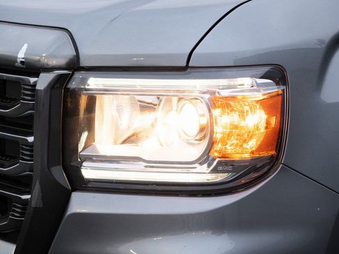 Used 2022 GMC Canyon AT4 w/ Trailering Package image 21