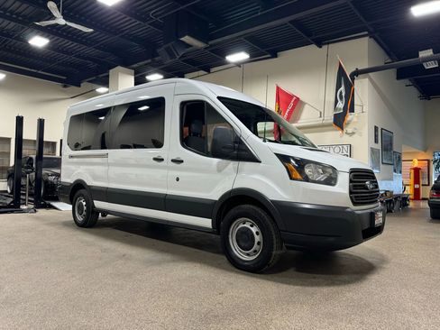 Used 2015 Ford Transit 150 148 Medium Roof image 4