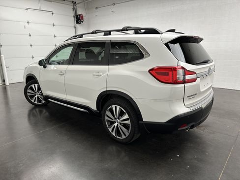 Used 2022 Subaru Ascent Limited w/ Technology Package AWD/4WD image 7