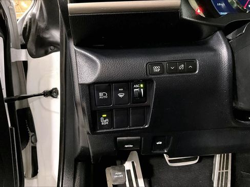 Used 2018 Lexus RC 300 AWD image 30